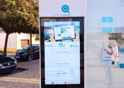 A W4M instalou a solução Way2Queue, configurada de forma personalizada para um modelo de atendimento com um único ponto e um funcionário